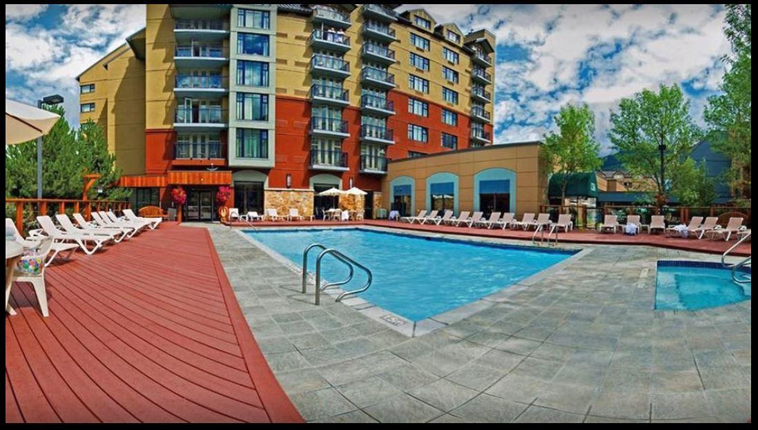 Powder'S Edge By Latour Hotels And Resorts Whistler Exterior photo